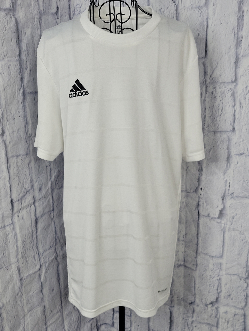 Adidas‎ Aeroready White Performance T-Shirt Medium Men's Training Shirt